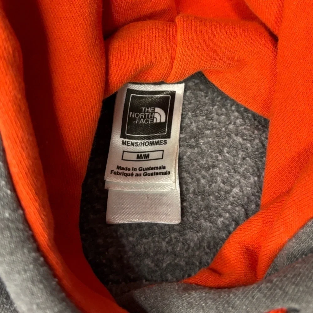 The North Face Men Gray Graphic Front Fleece Hoodie